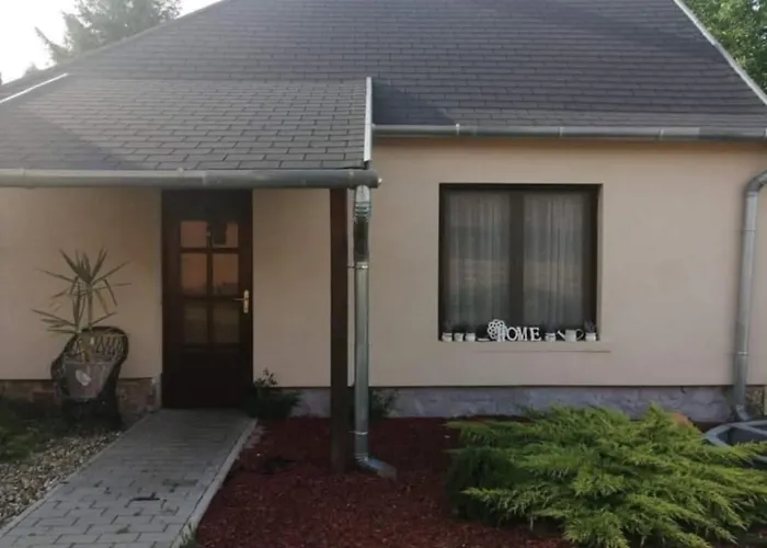 Dora * Balatongyörök